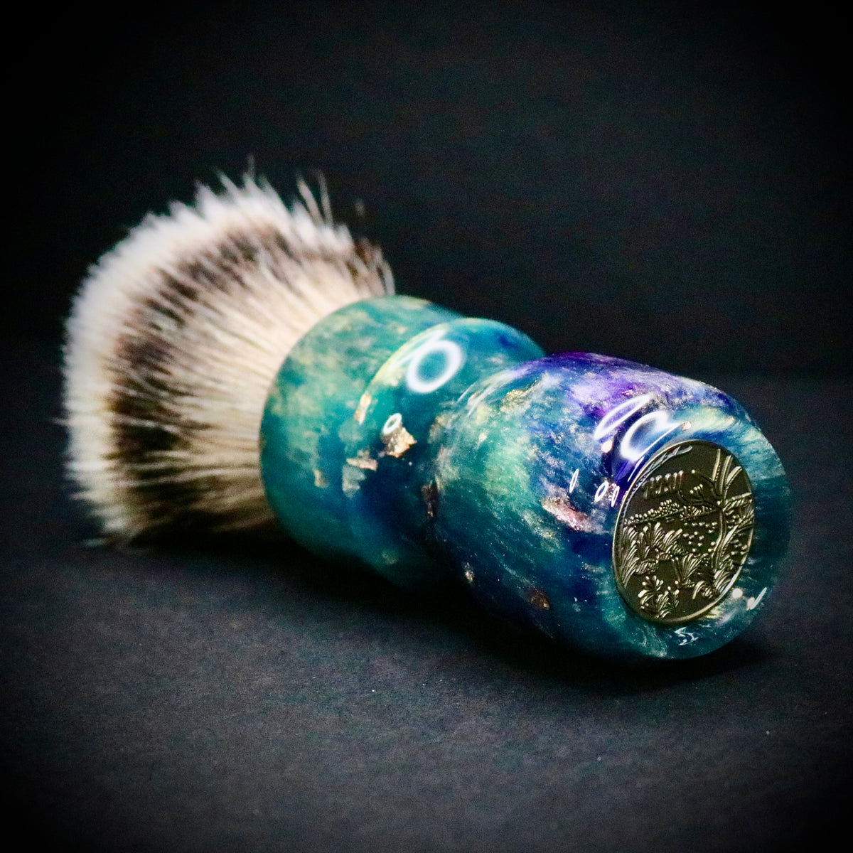 Gilded Abyss Shaving Brush